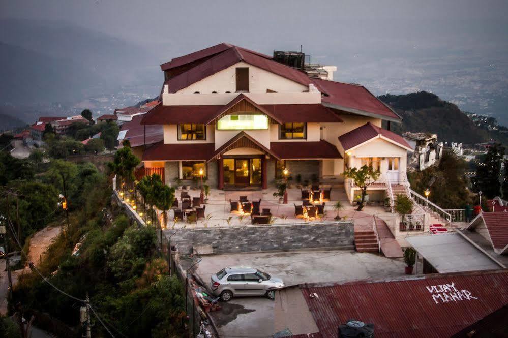One Earth Royale Boutique Hotel Mussoorie Bagian luar foto