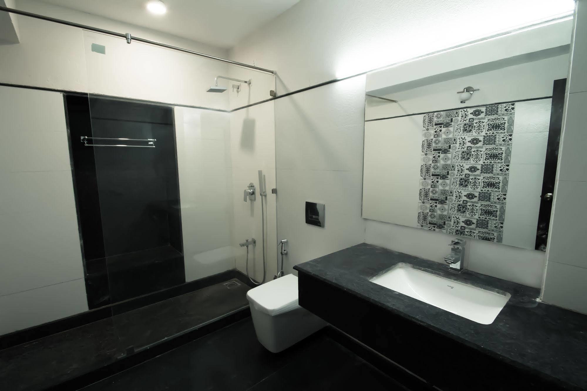 One Earth Royale Boutique Hotel Mussoorie Bagian luar foto