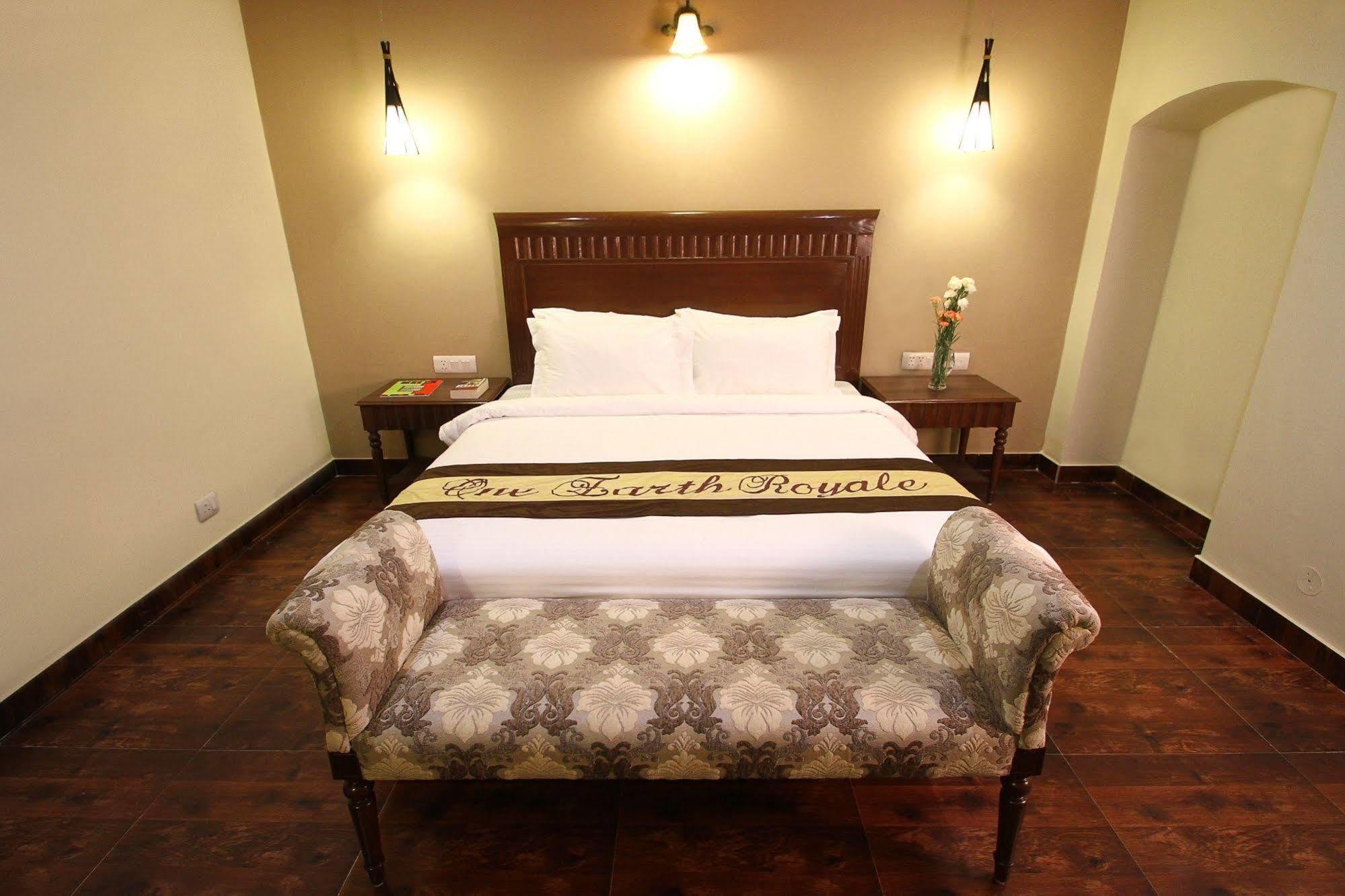 One Earth Royale Boutique Hotel Mussoorie Bagian luar foto